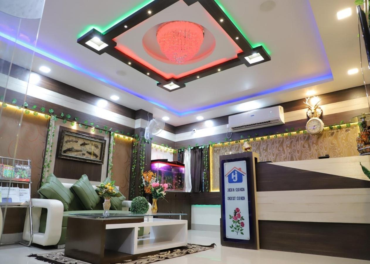 Hotel Janvi Interntaional Inn מוזאפרפור מראה חיצוני תמונה