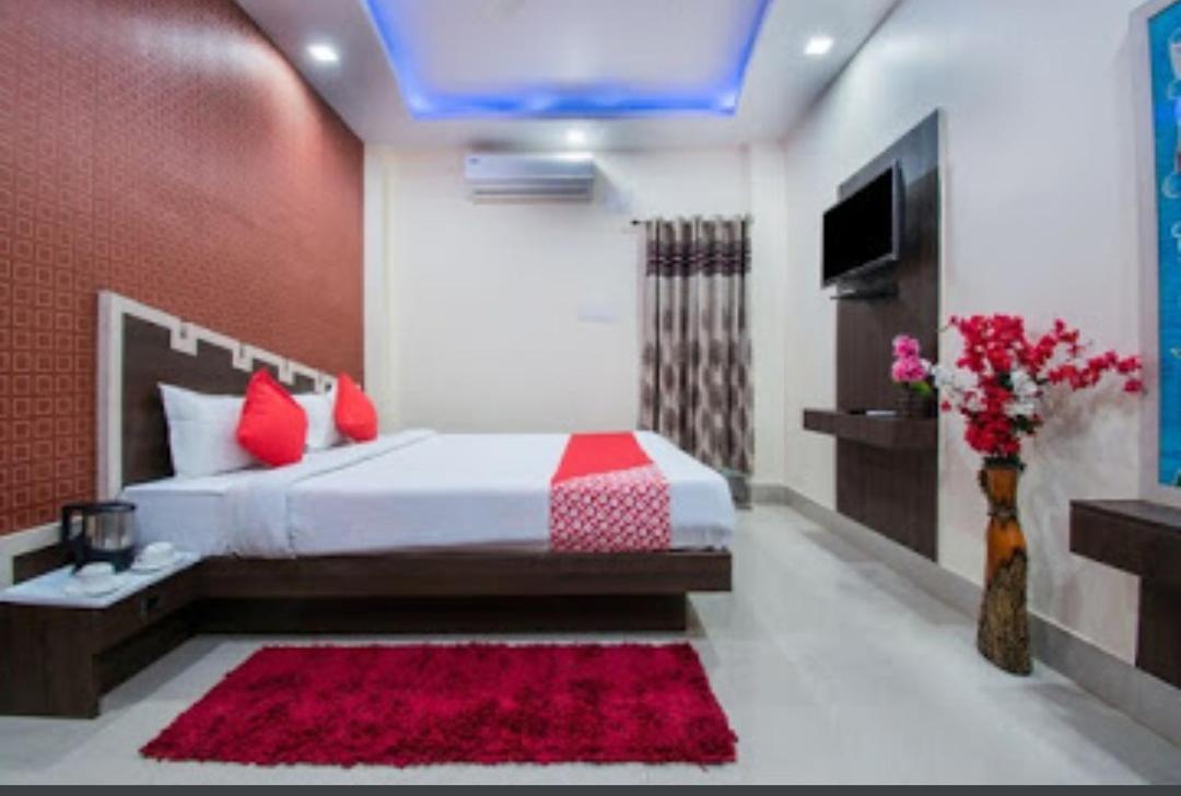 Hotel Janvi Interntaional Inn מוזאפרפור מראה חיצוני תמונה
